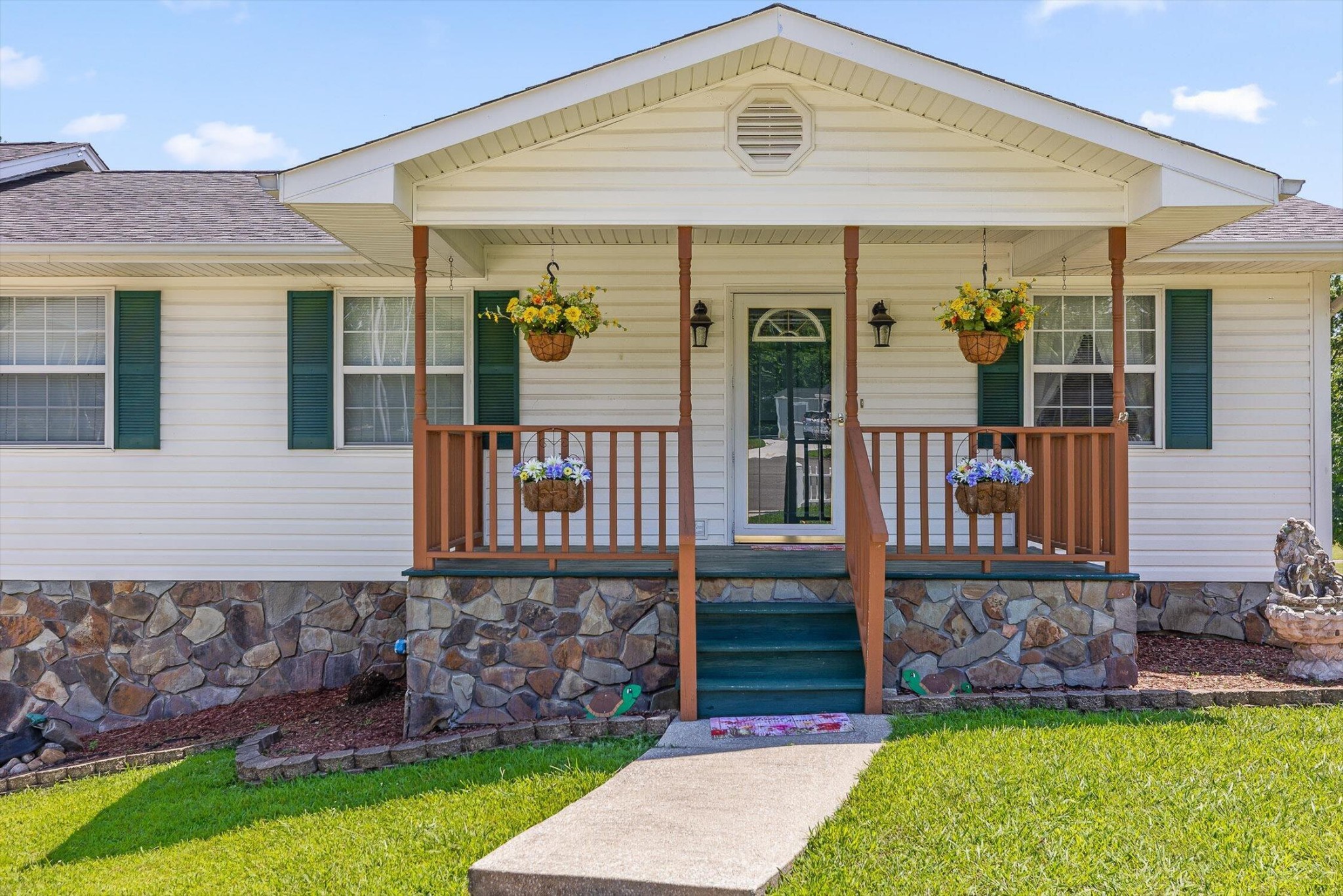516 Hill Street Property Photo 1