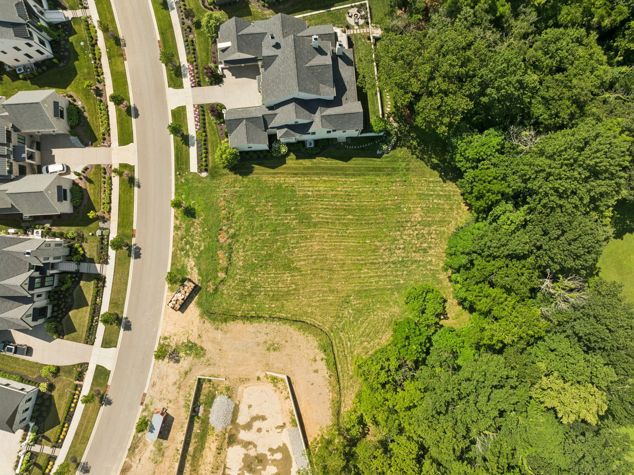9040 Passiflora Ct Property Photo 16