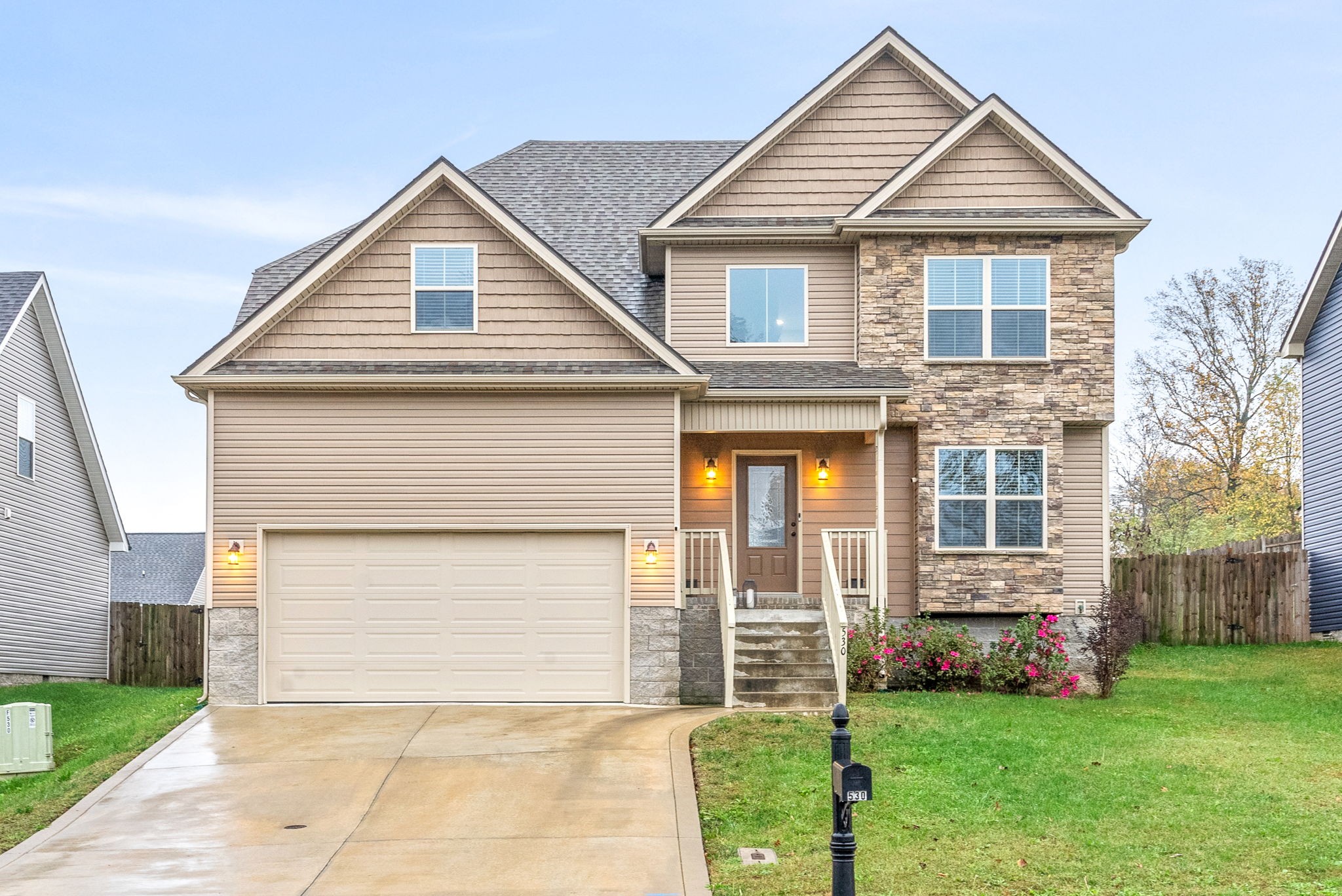 530 Somerset Ln Property Photo 1