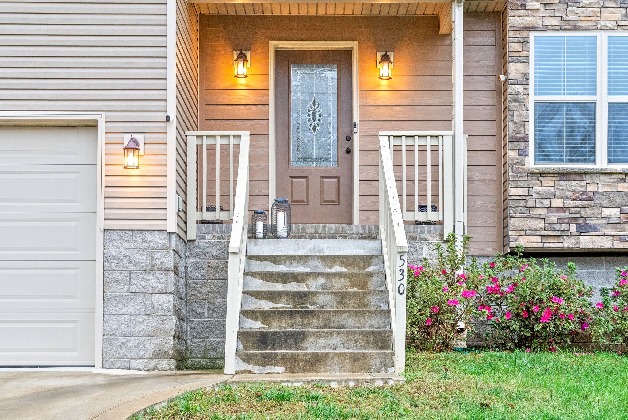 530 Somerset Ln Property Photo 3