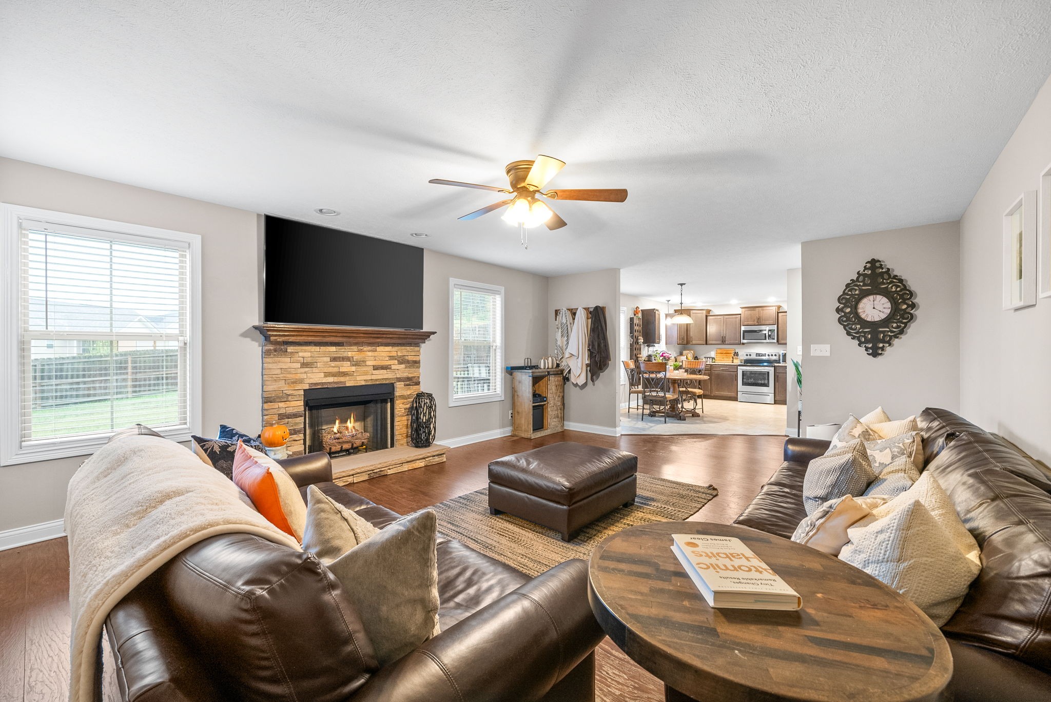 530 Somerset Ln Property Photo 16