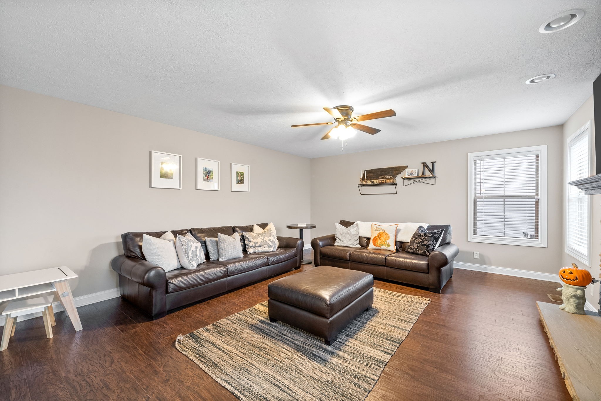530 Somerset Ln Property Photo 18