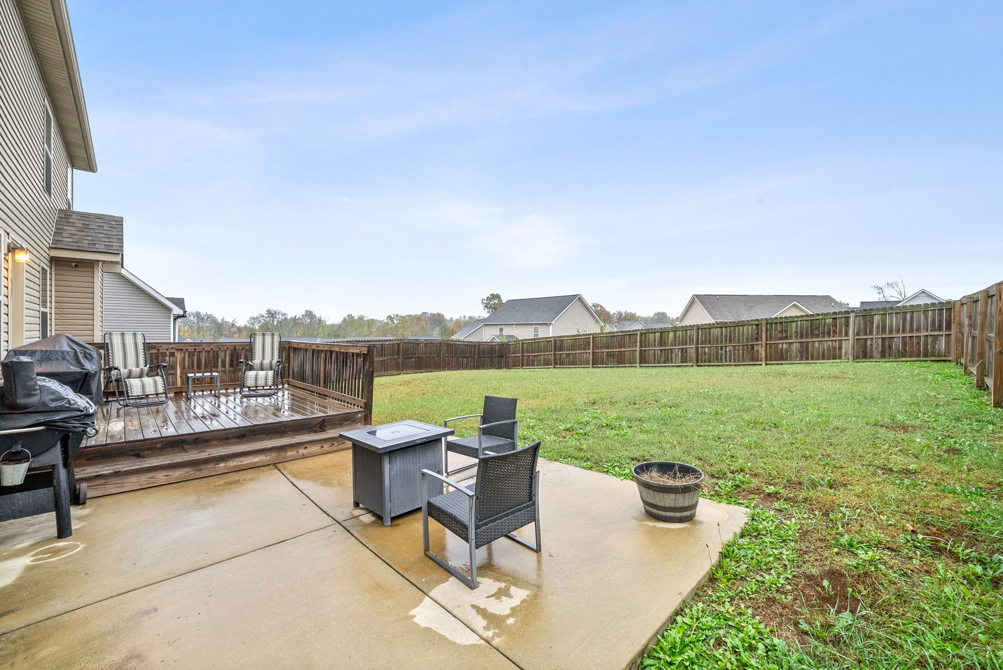 530 Somerset Ln Property Photo 31