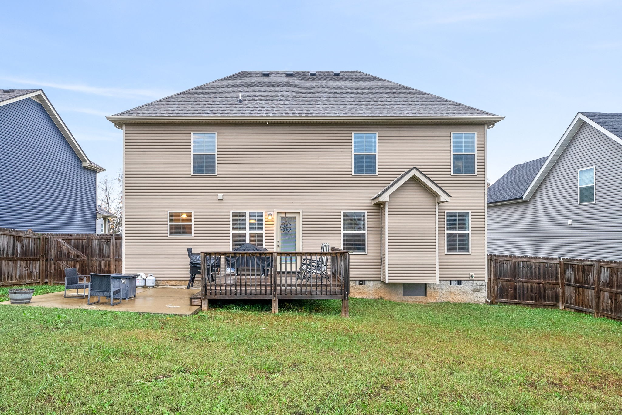 530 Somerset Ln Property Photo 33