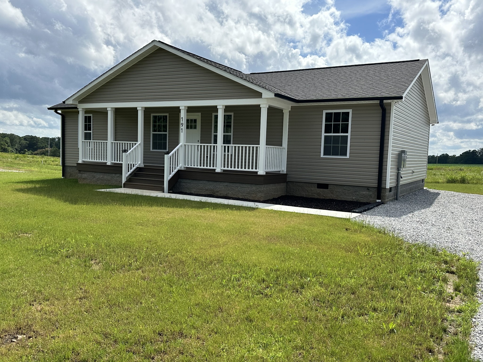 191 Rigling Rd Property Photo 1