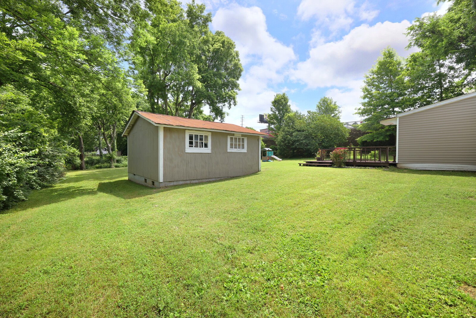 412 Westboro Dr Property Photo 16