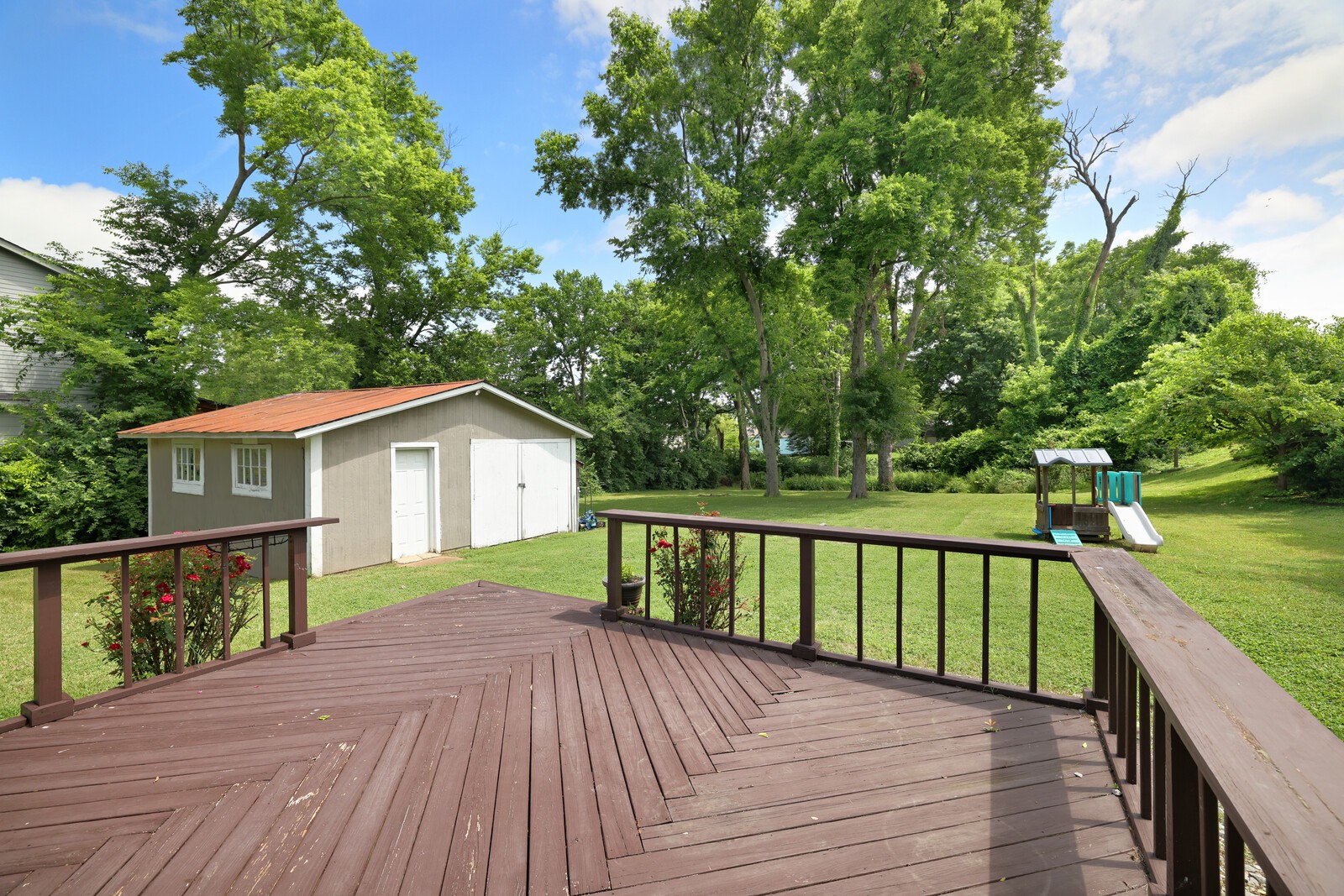 412 Westboro Dr Property Photo 17