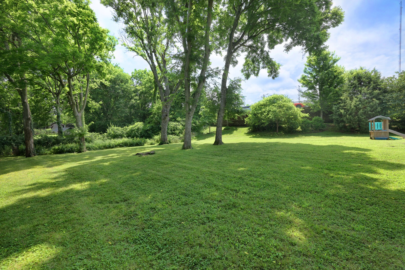 412 Westboro Dr Property Photo 21