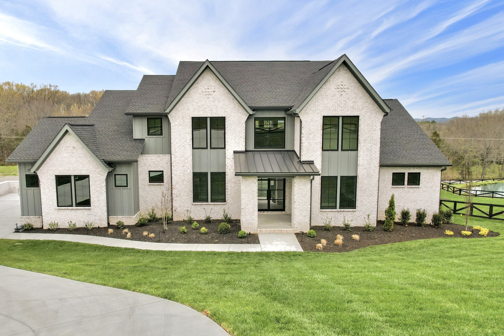 8108 Turning Point Drive Property Photo 1