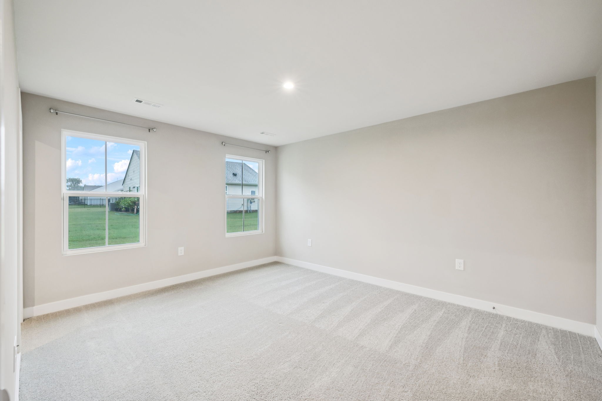 749 Wilkinson Ln Property Photo 17