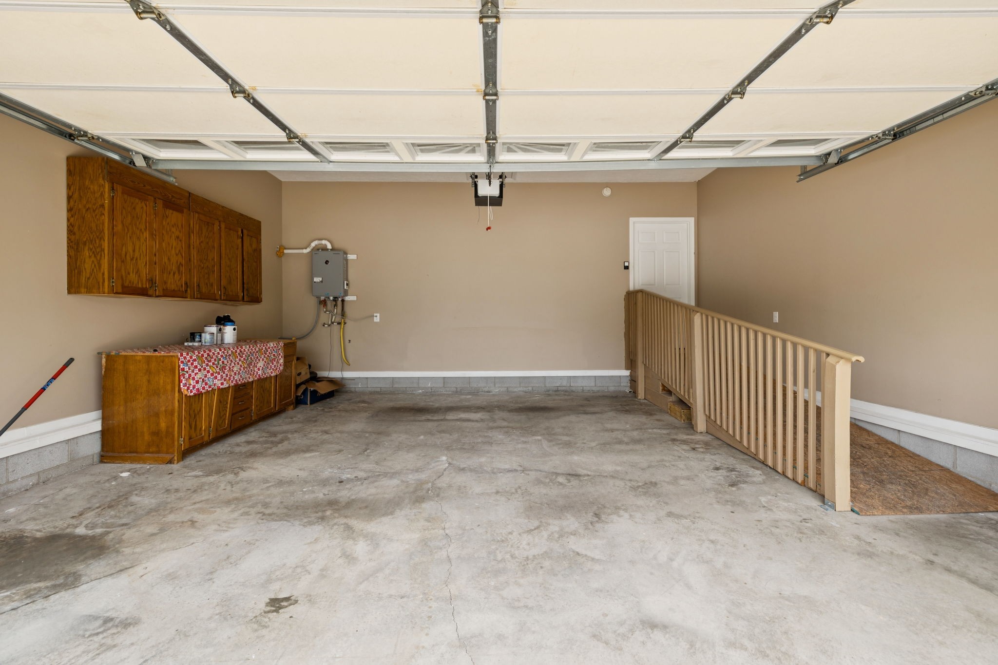 314 W Main St Property Photo 52