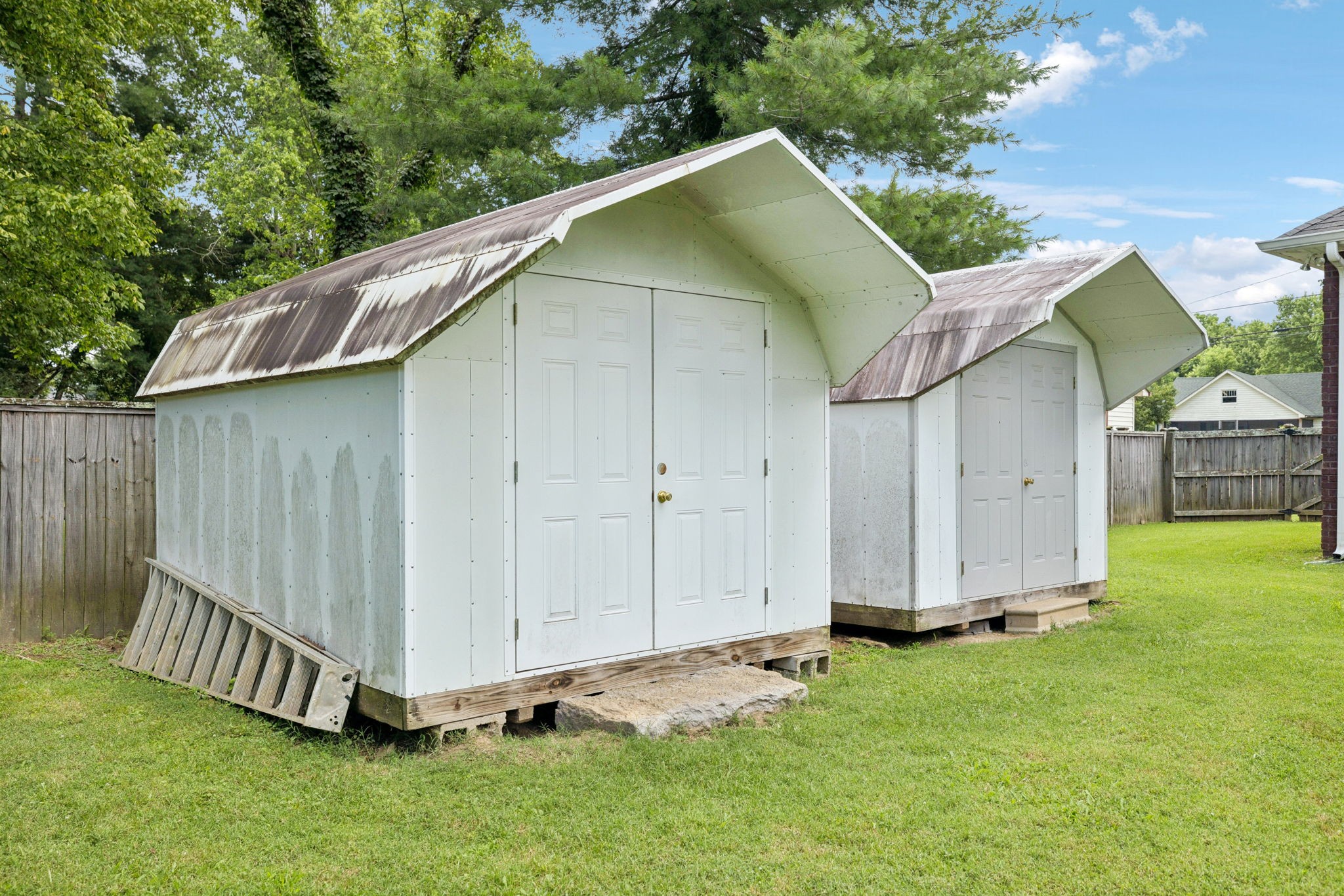 314 W Main St Property Photo 53