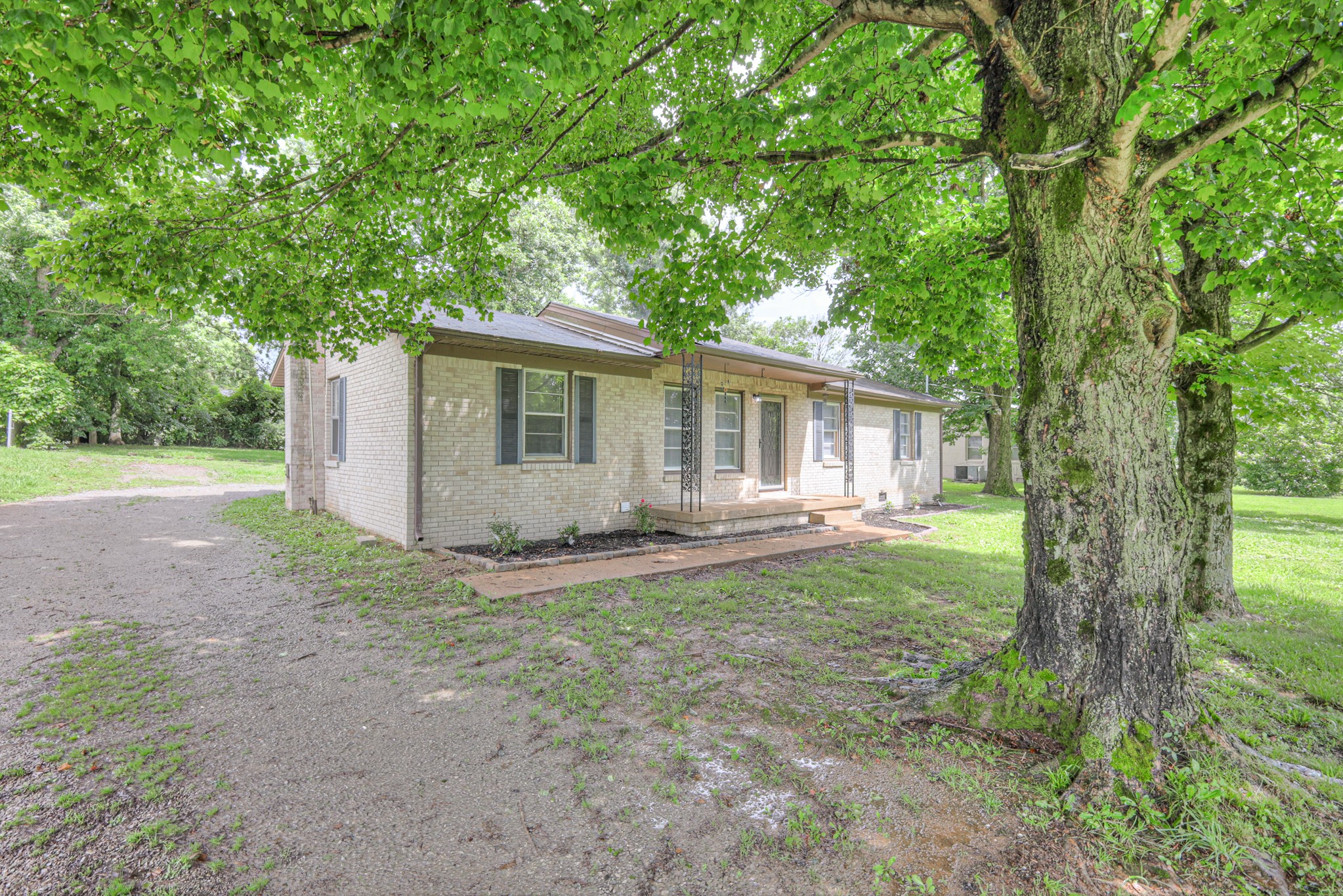 131 Clauson Dr Property Photo 24