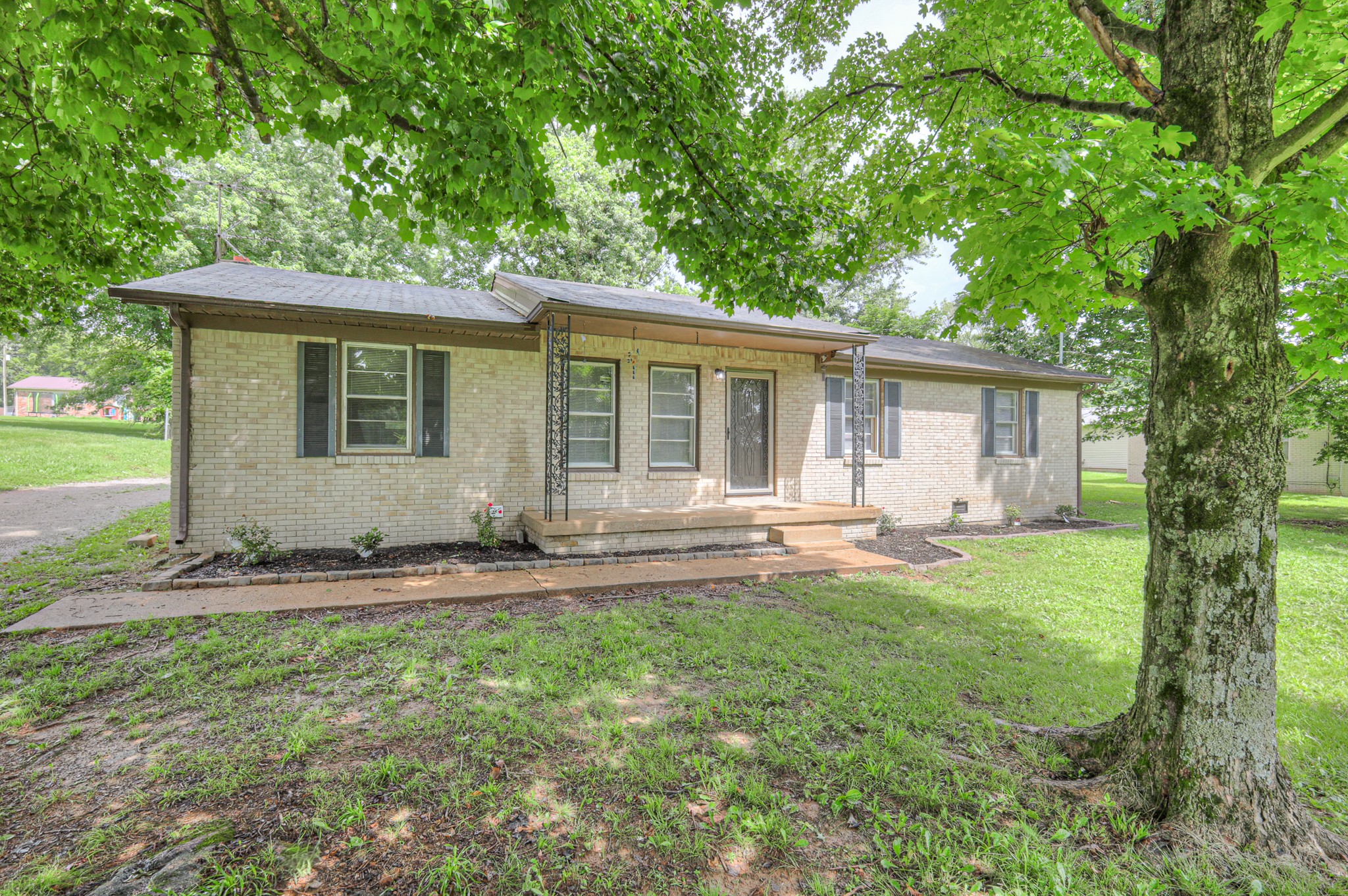 131 Clauson Dr Property Photo 25