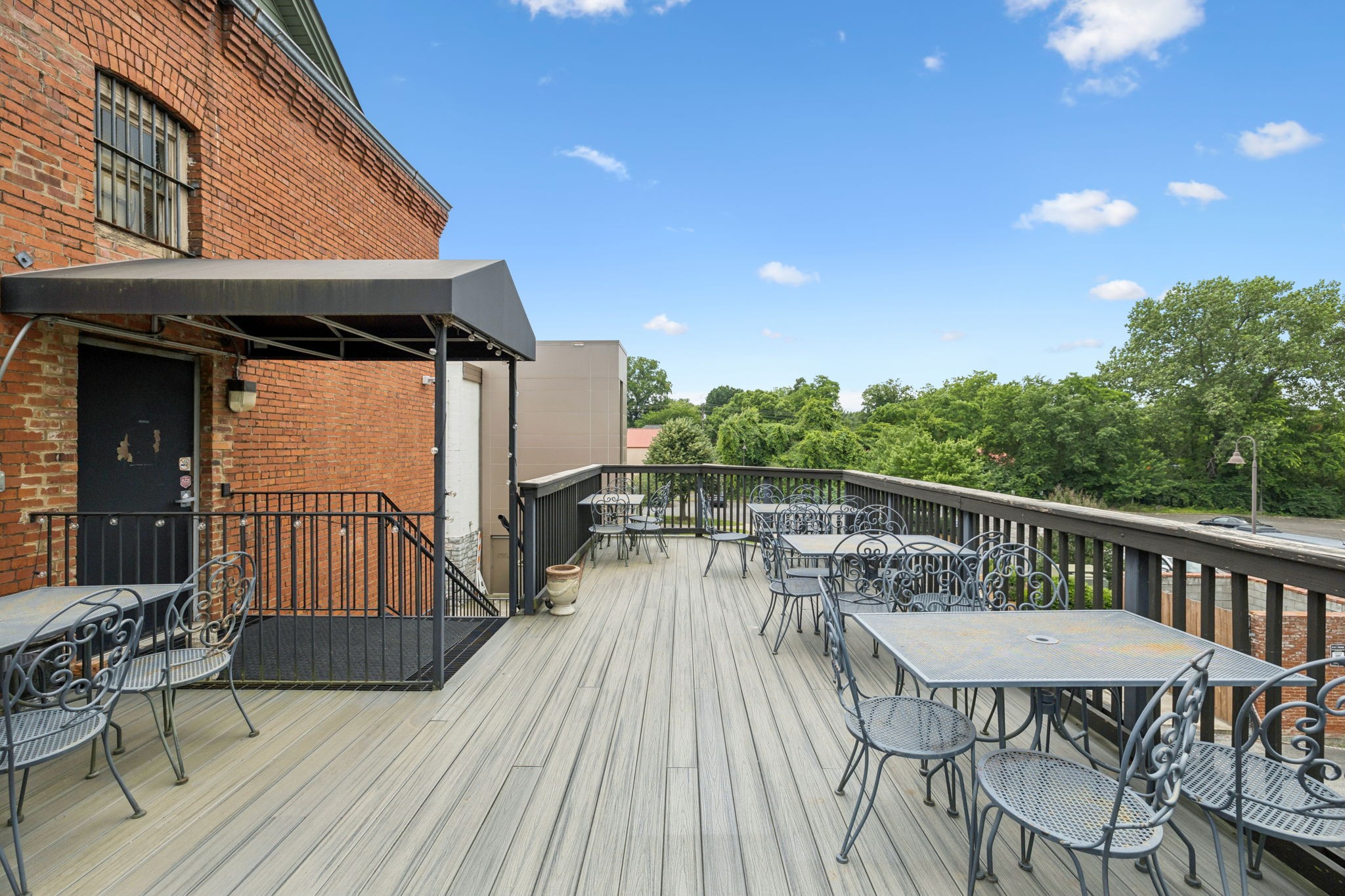 108 Bridge St Property Photo 6