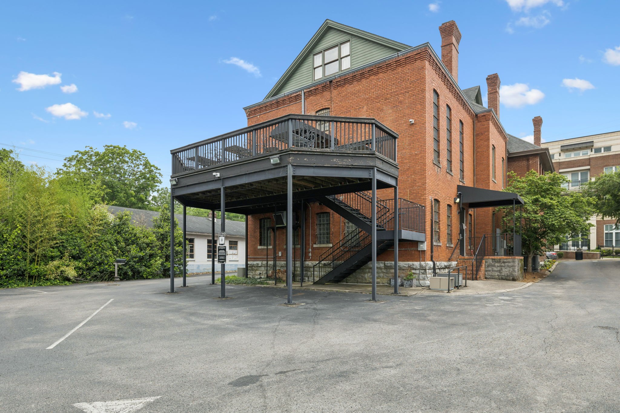 108 Bridge St Property Photo 7