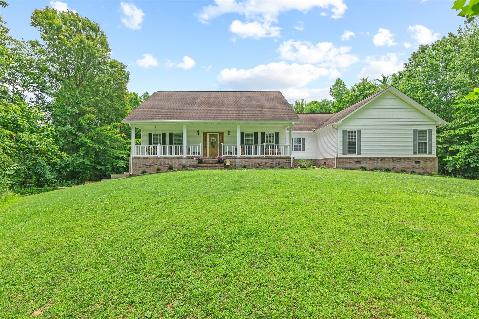 5546 Old Kentucky Rd Property Photo 1