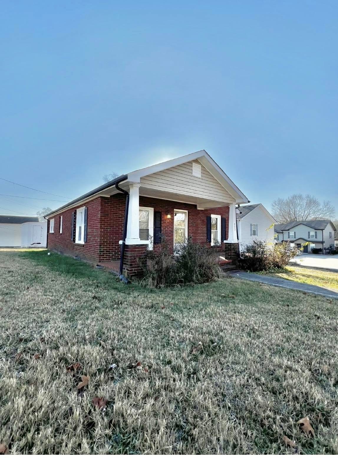 803 Cumberland Dr Property Photo 1