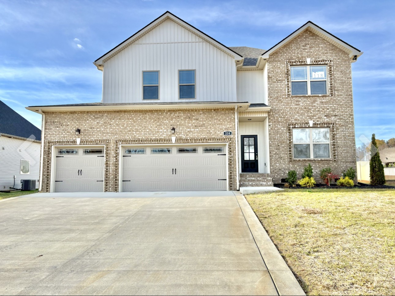 220 Young Ln Property Photo 1