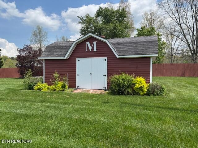 247 Valley Lane Property Photo 32