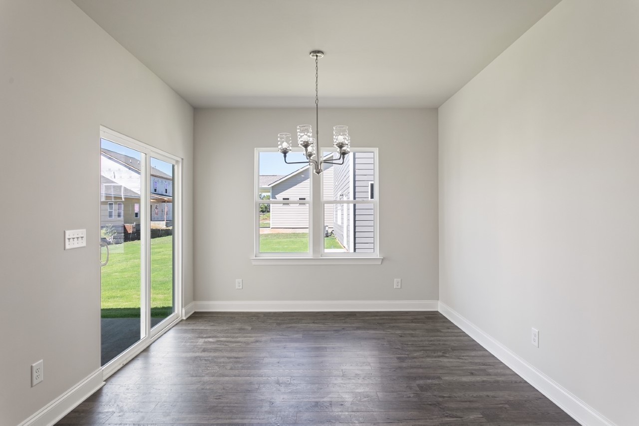 1005 Riverview Run Property Photo 8