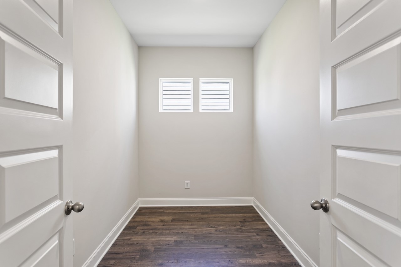 1005 Riverview Run Property Photo 11