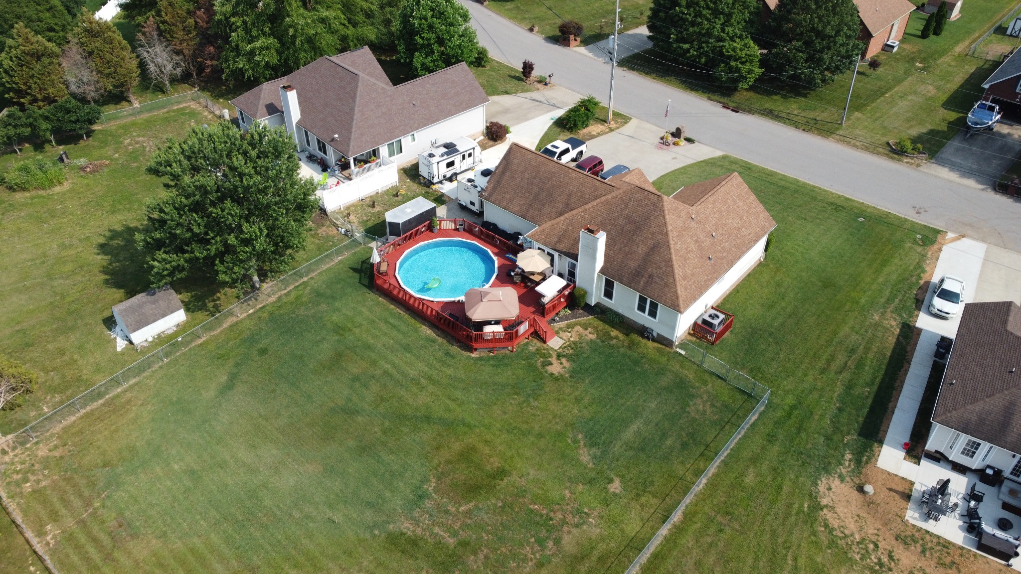 627 Stonewall Ln Property Photo 1