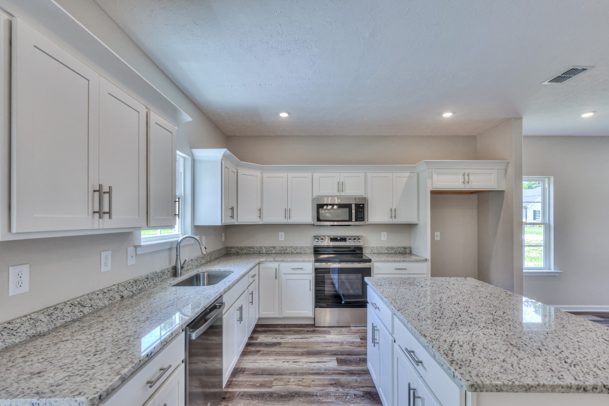 207 Blanford Cir Property Photo 12