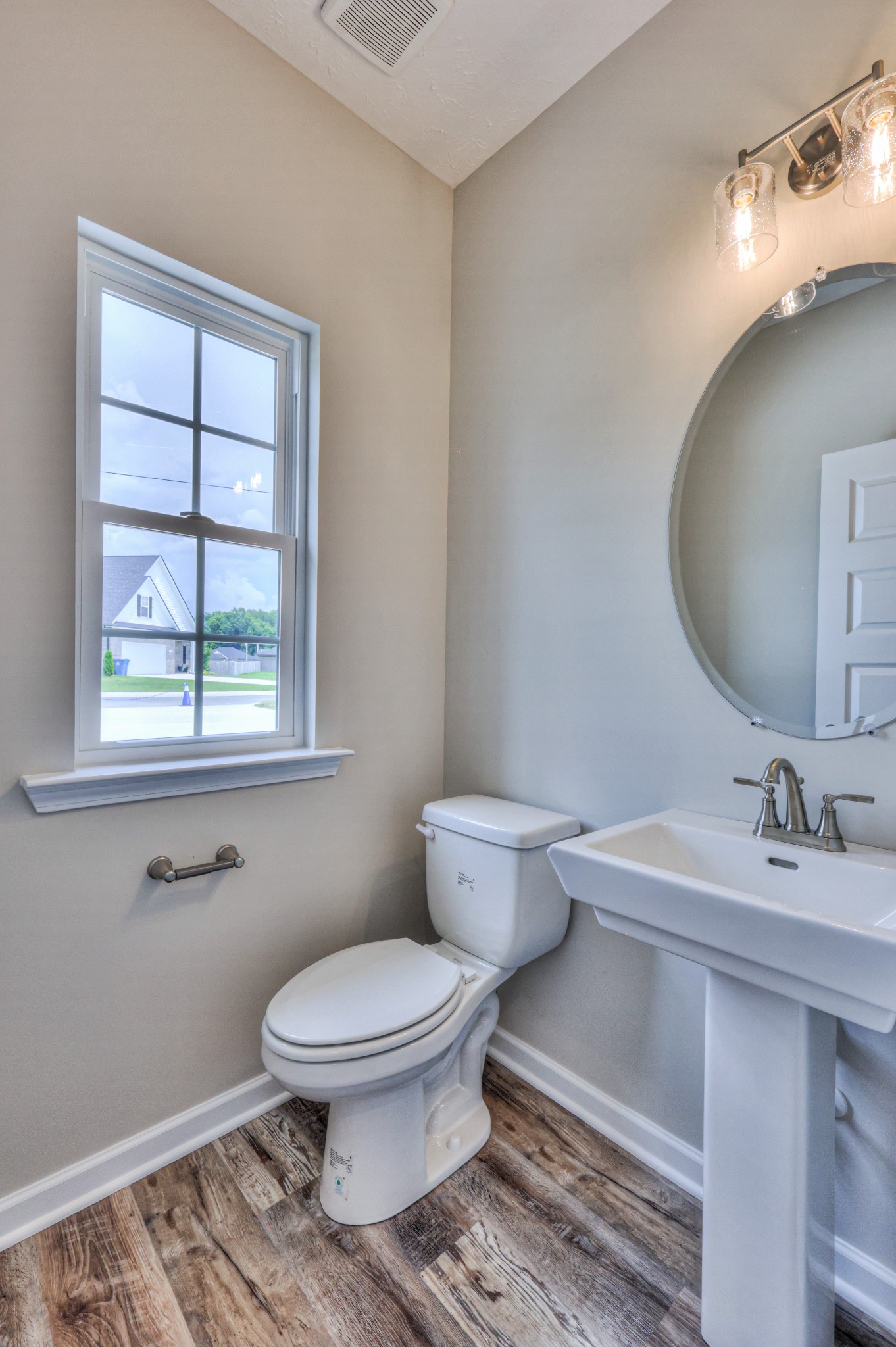 207 Blanford Cir Property Photo 15