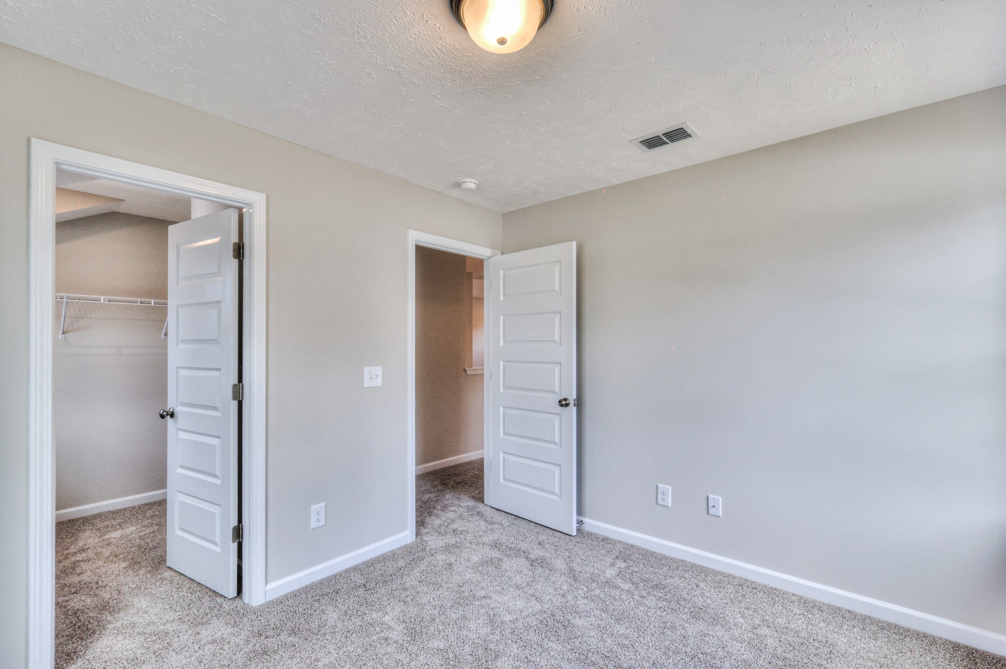 207 Blanford Cir Property Photo 28