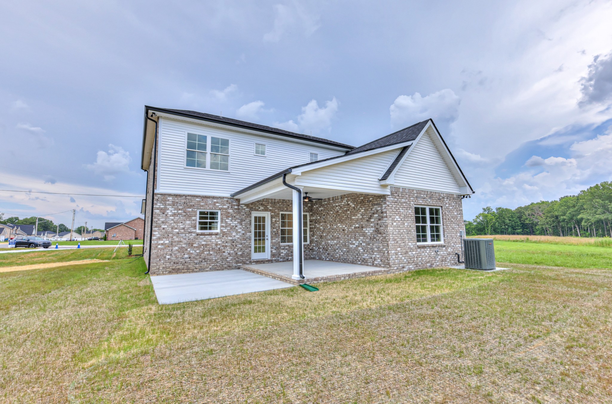 207 Blanford Cir Property Photo 37