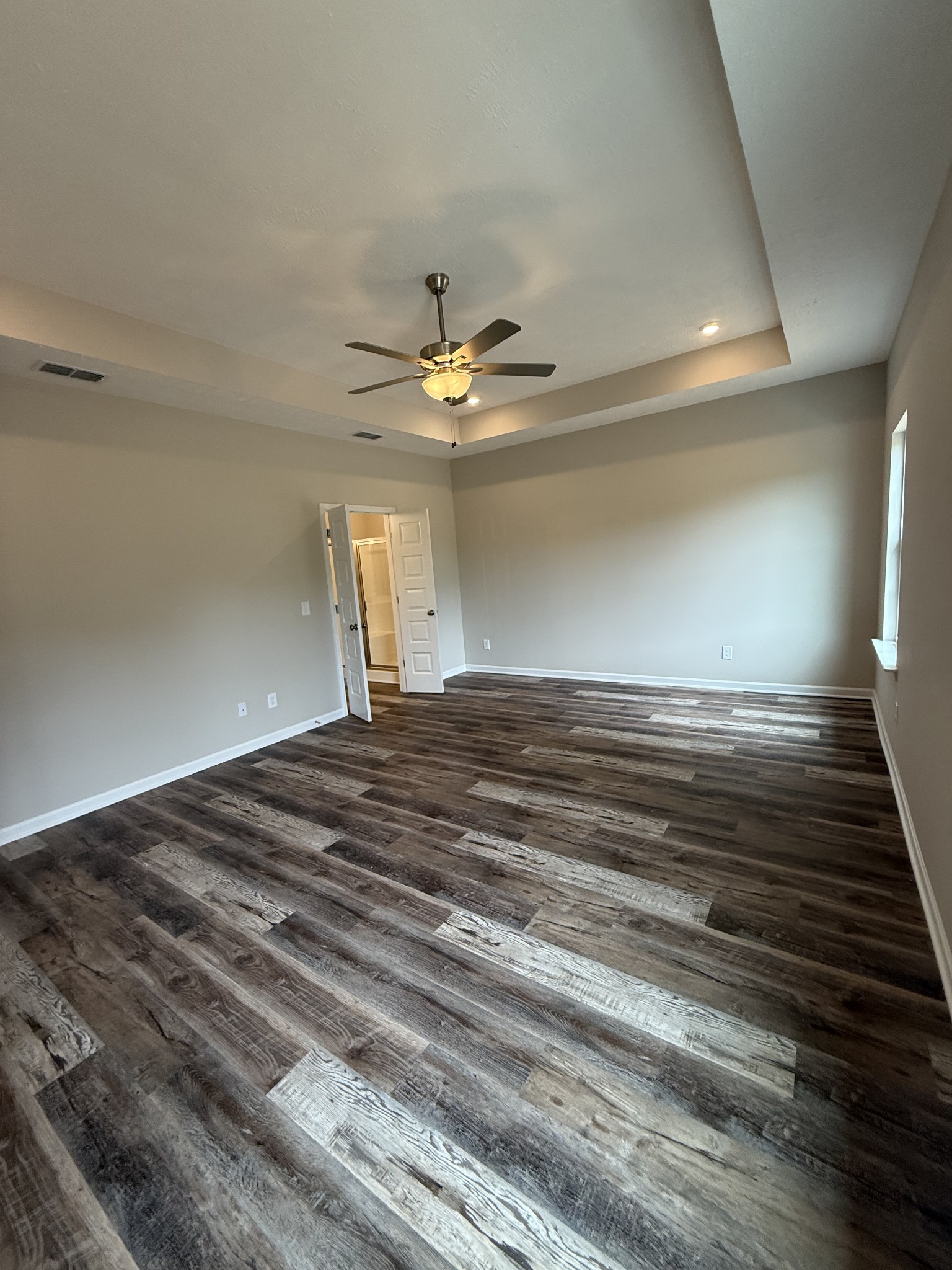 200 Reynard St Property Photo 12