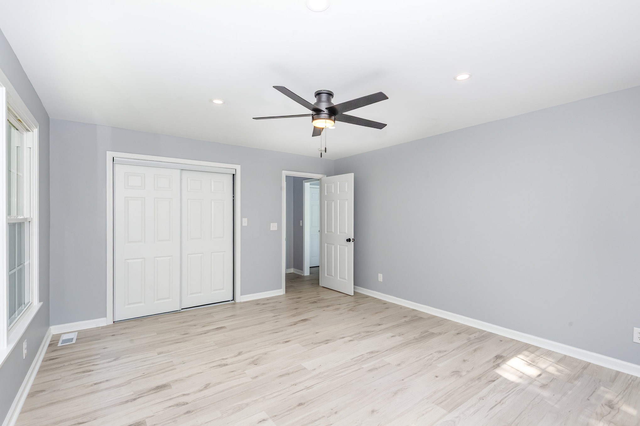 513 Vinson Dr Property Photo 19