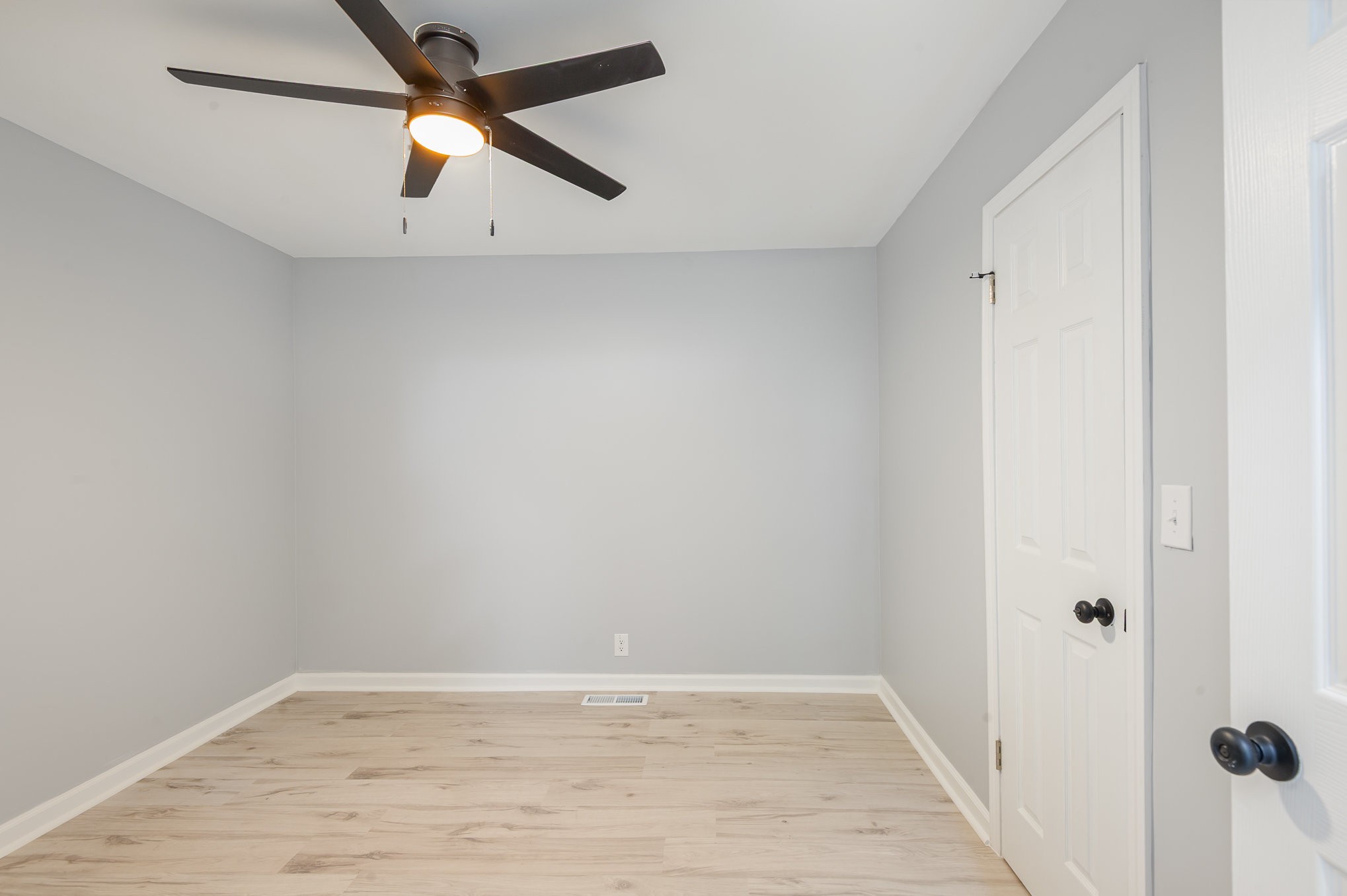 513 Vinson Dr Property Photo 25