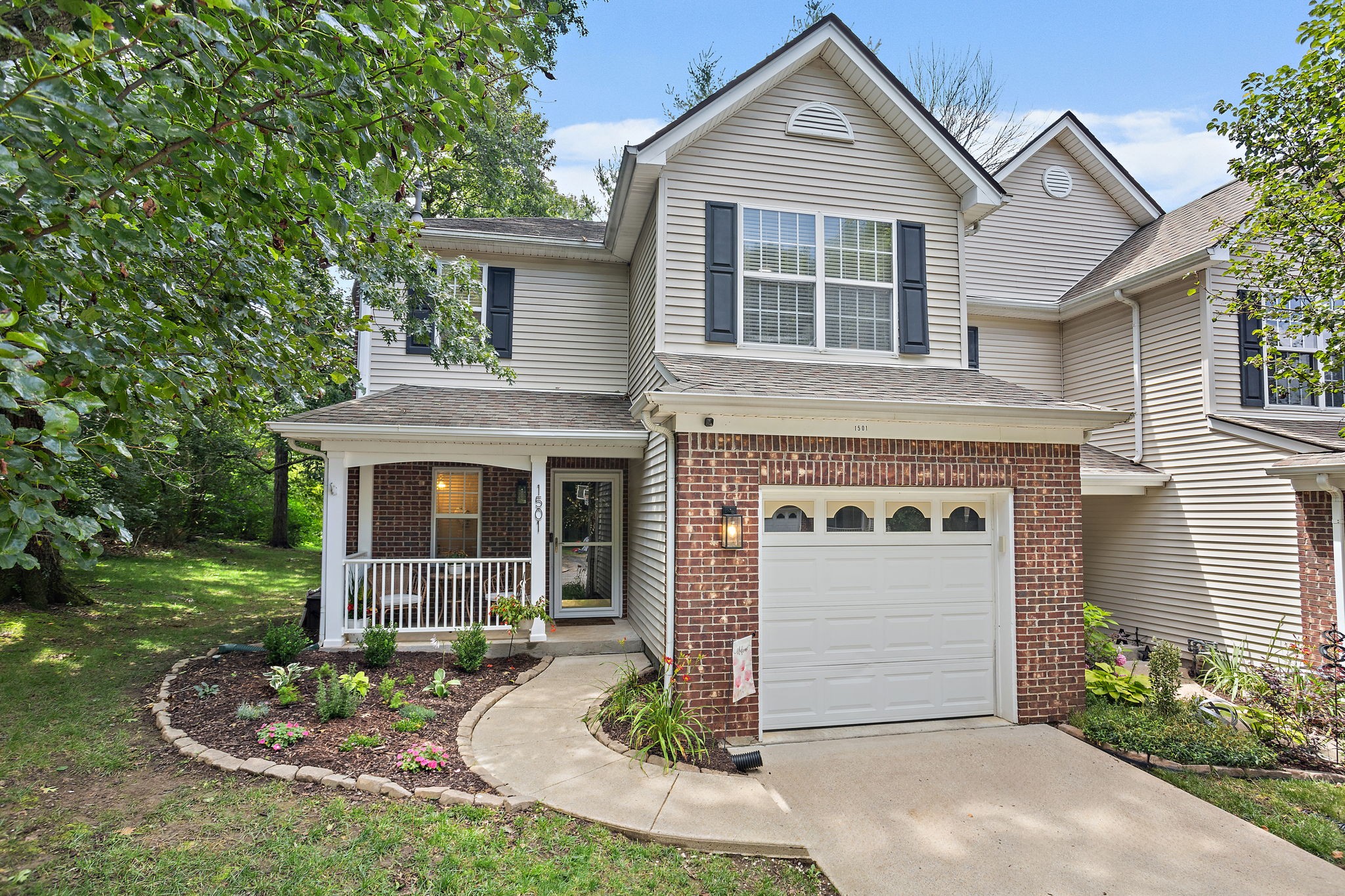 759 Tulip Grove Rd Property Photo 1
