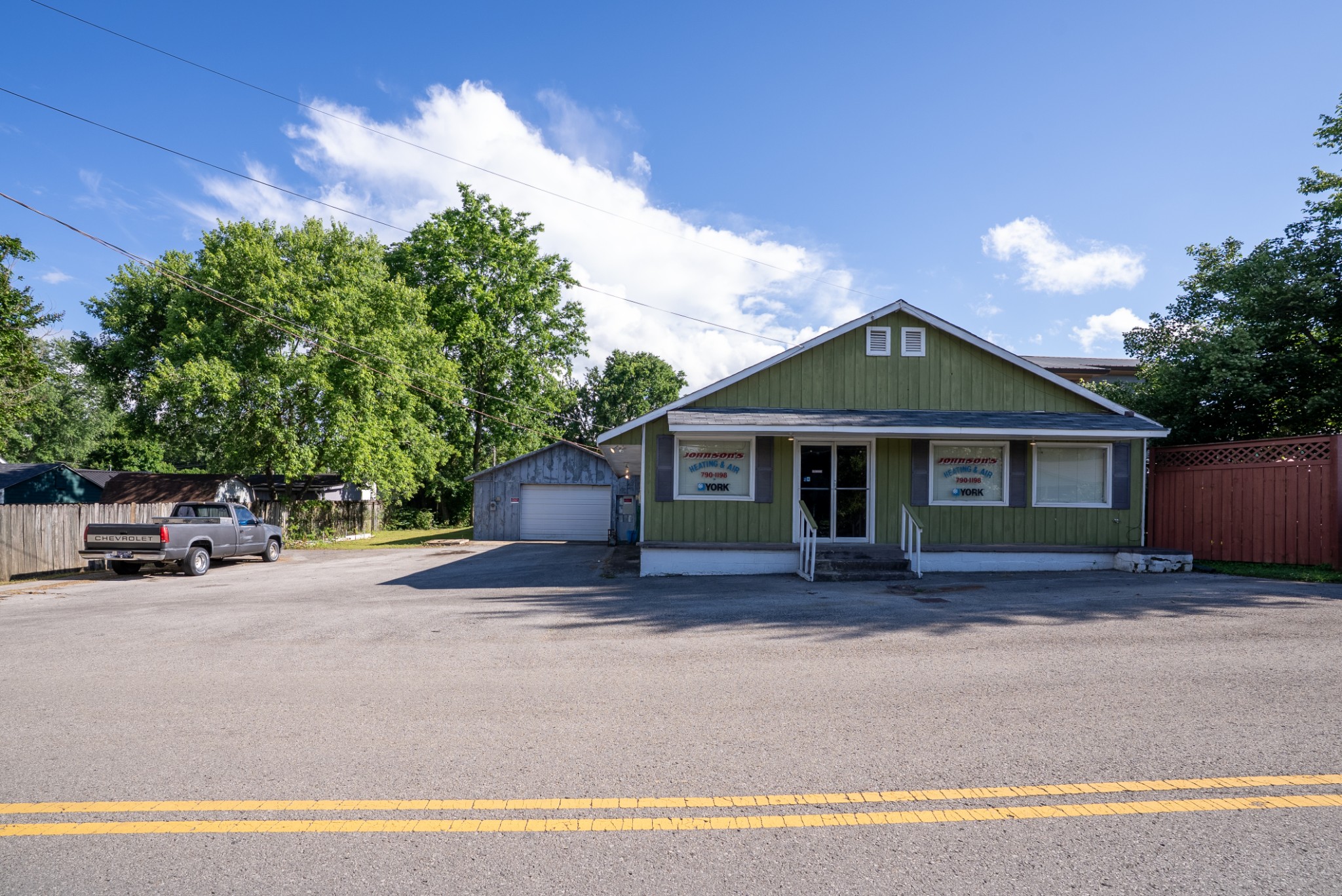 503 N Petway St Property Photo 1