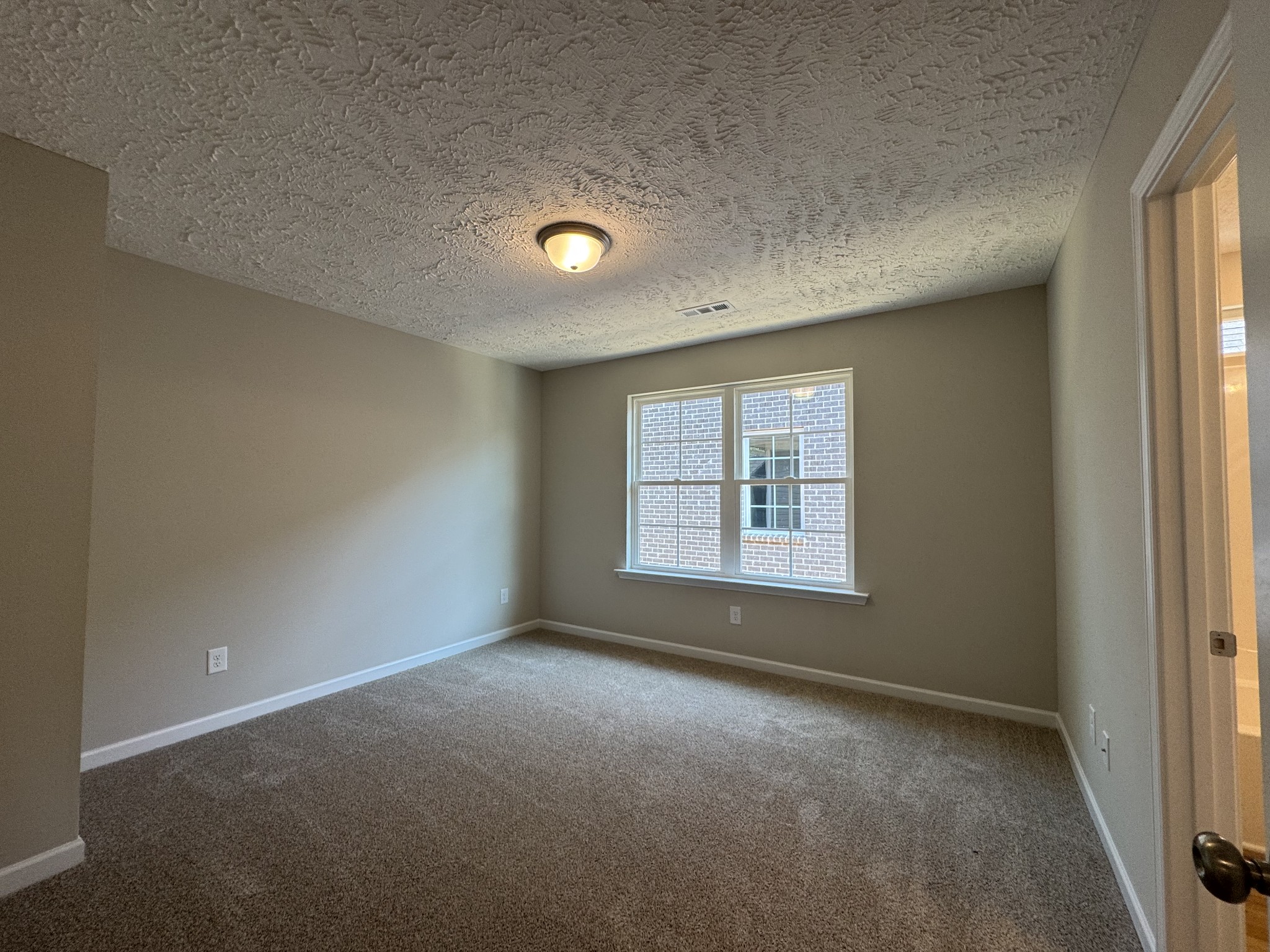 47 Laurel View St Property Photo 20