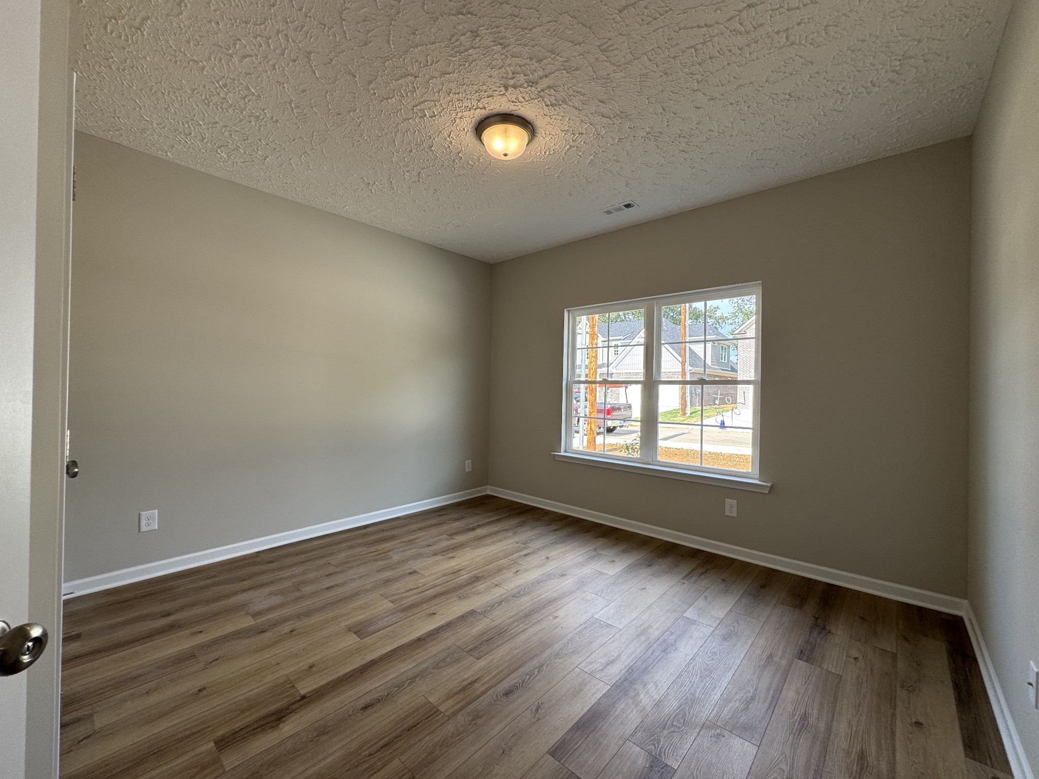 62 Laurel View St Property Photo 14