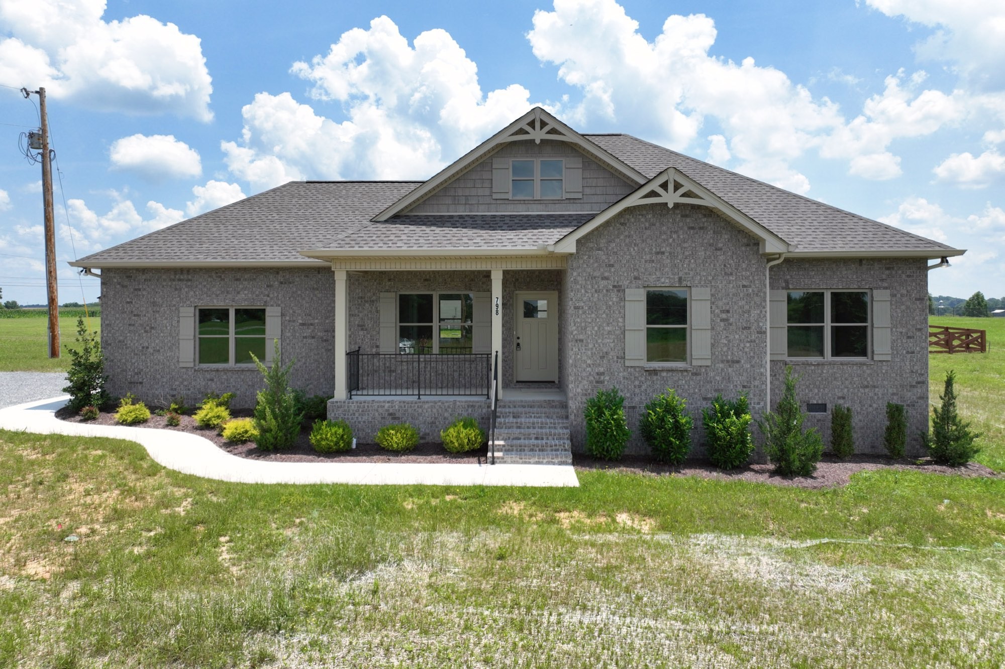 798 N Leath Road Property Photo 1