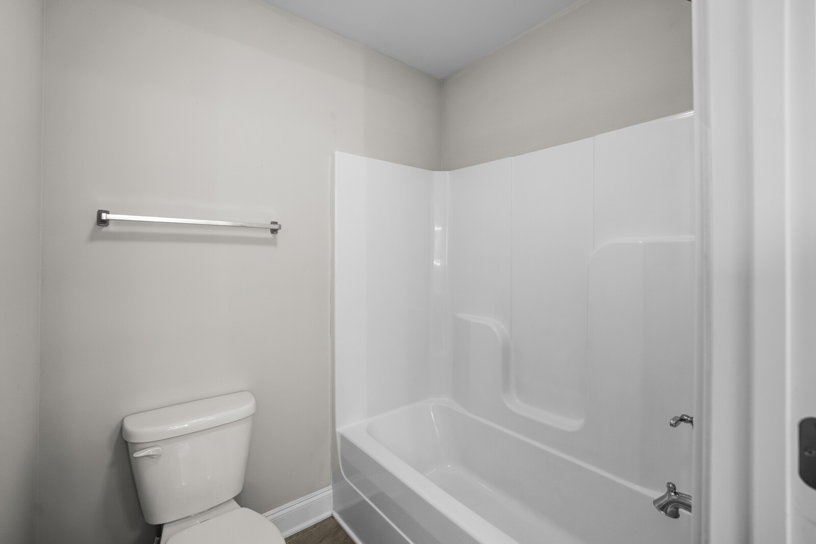 1009 Ellington Dr Property Photo 40