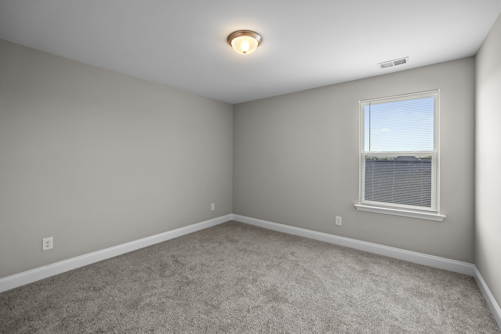 1009 Ellington Dr Property Photo 42