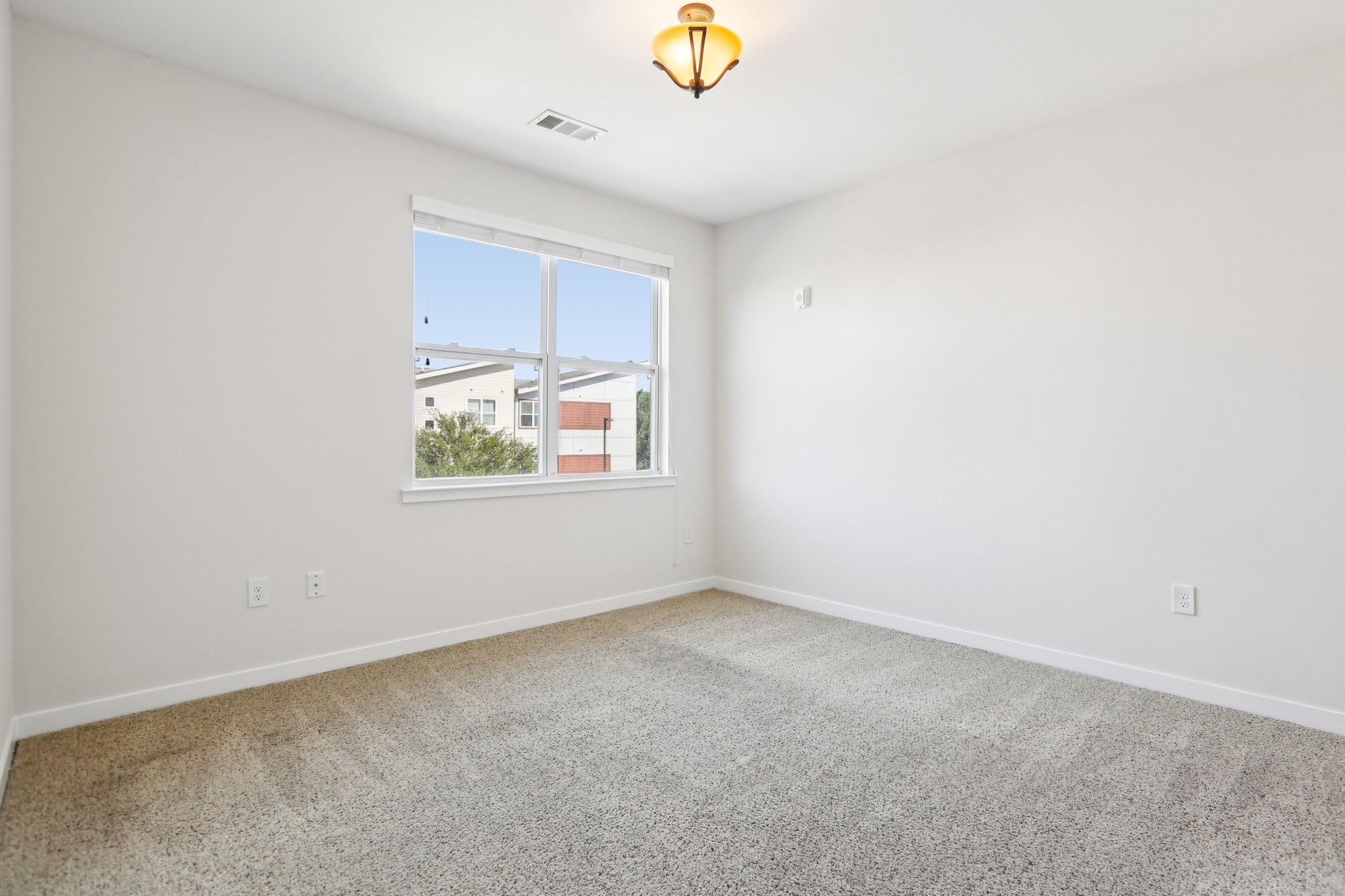 1118 Litton Ave Property Photo 15