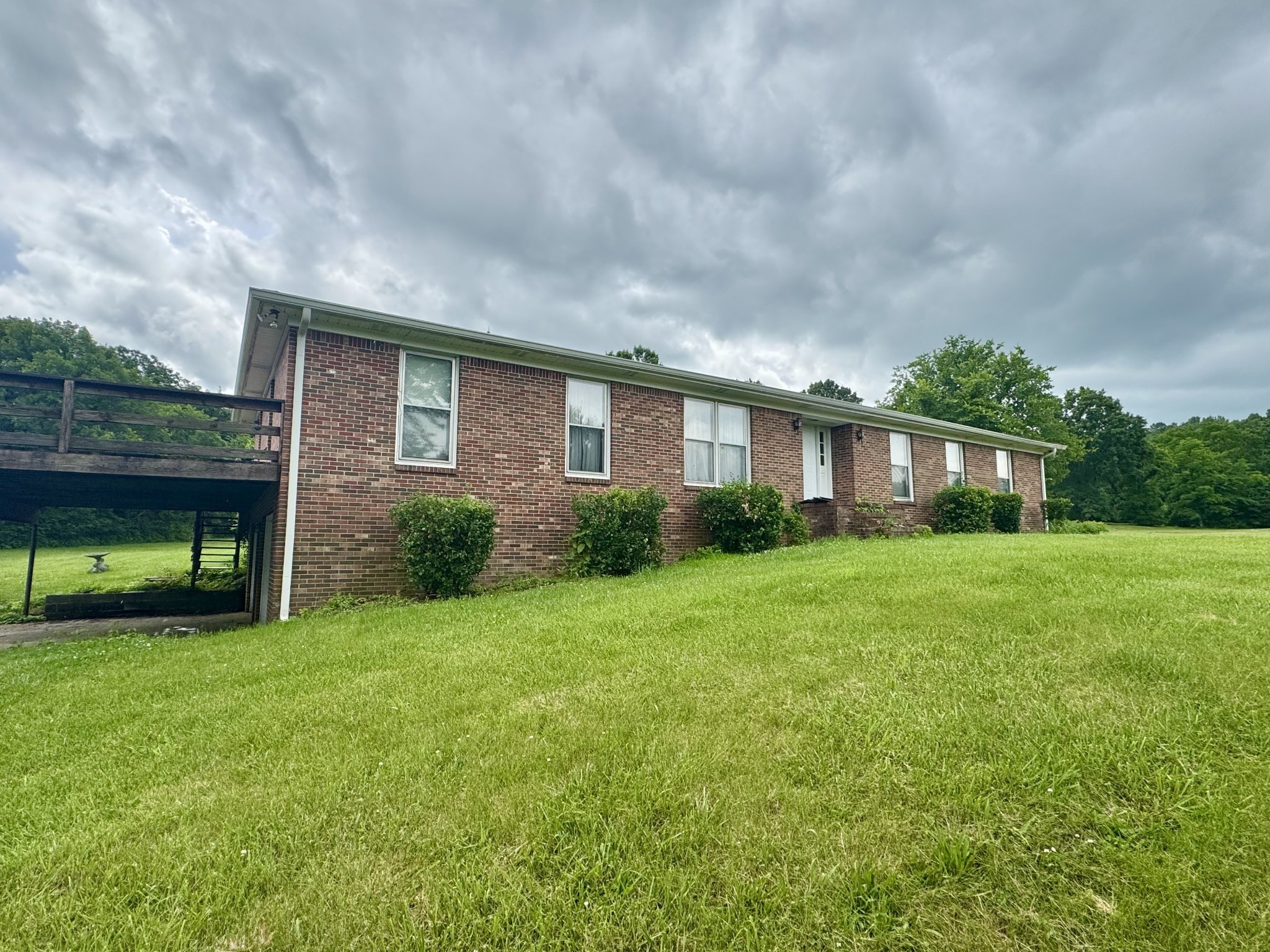 9580 Trousdale Ferry Pike Property Photo 4
