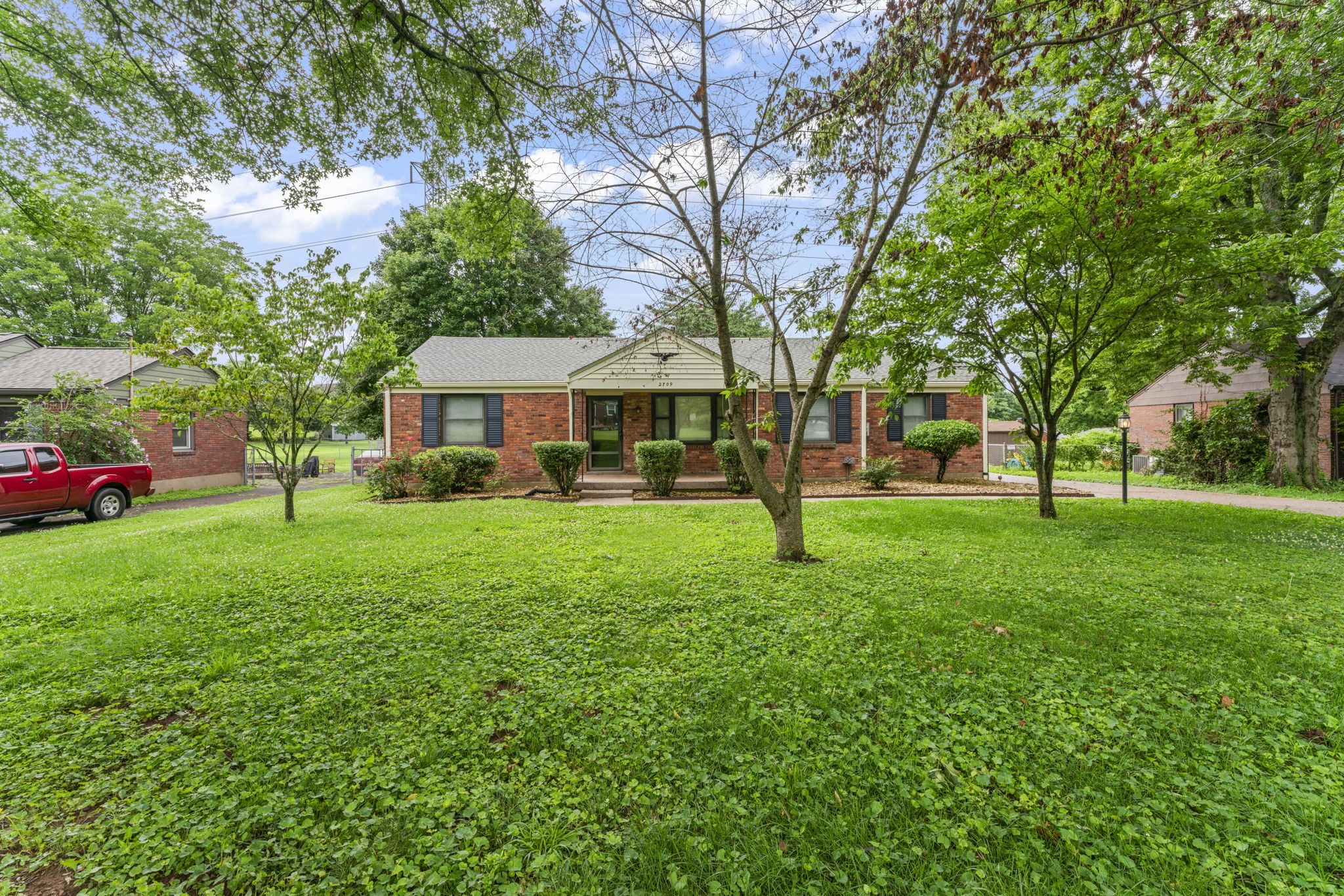 2709 Emery Dr Property Photo 3