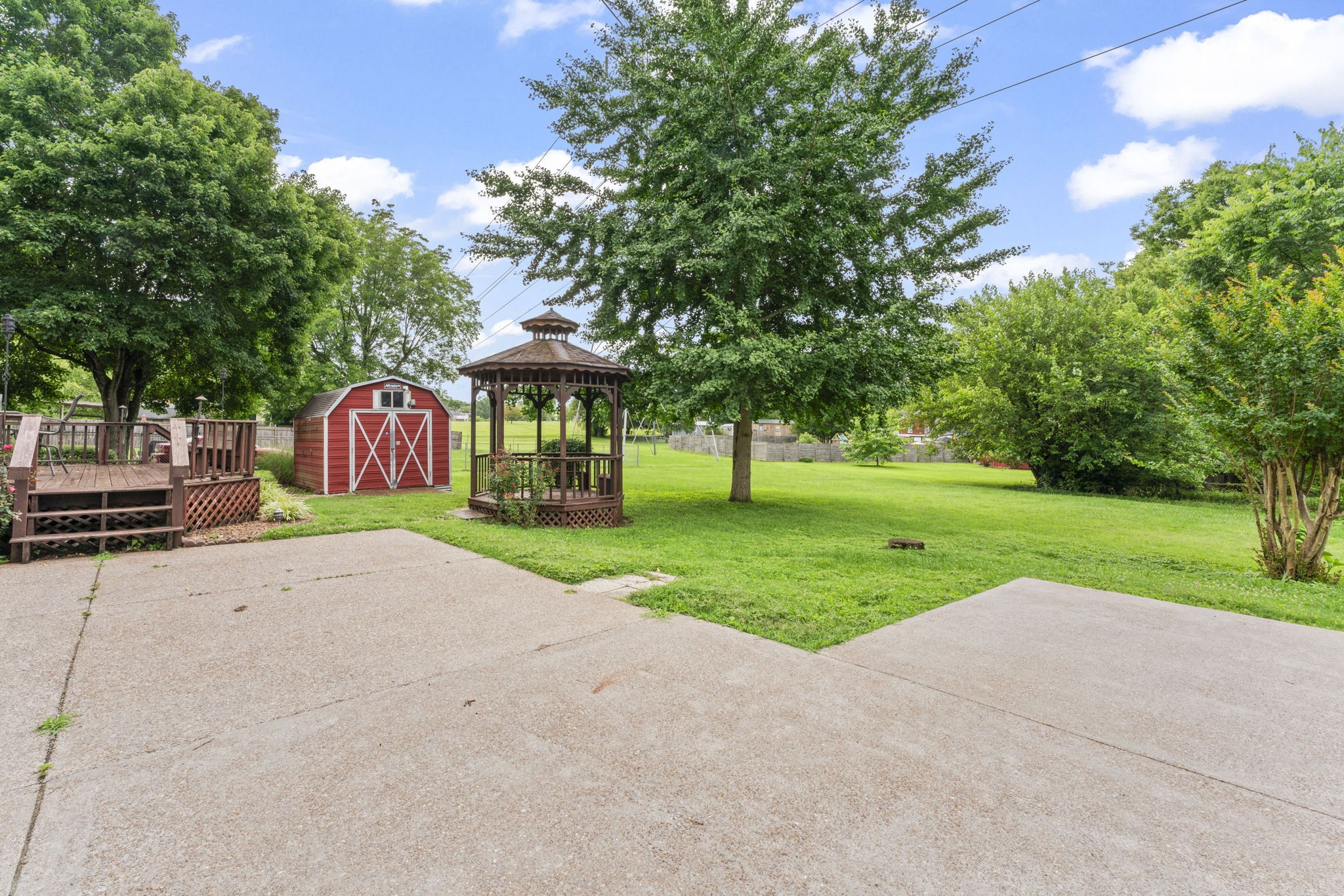 2709 Emery Dr Property Photo 22