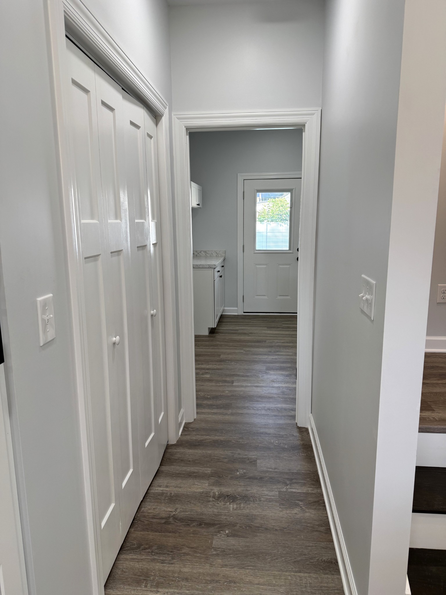 906 Davidson St Property Photo 11