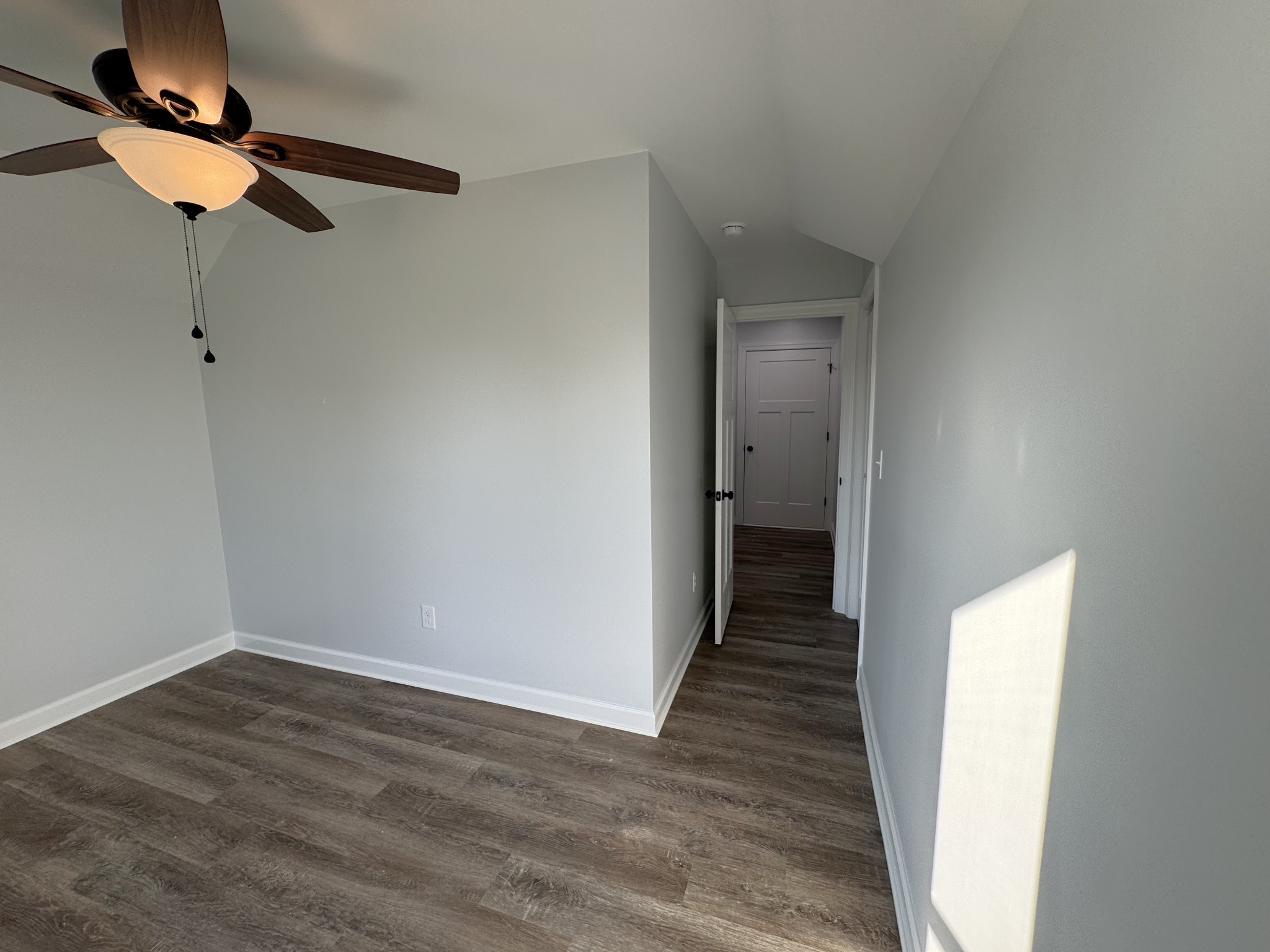 906 Davidson St Property Photo 26