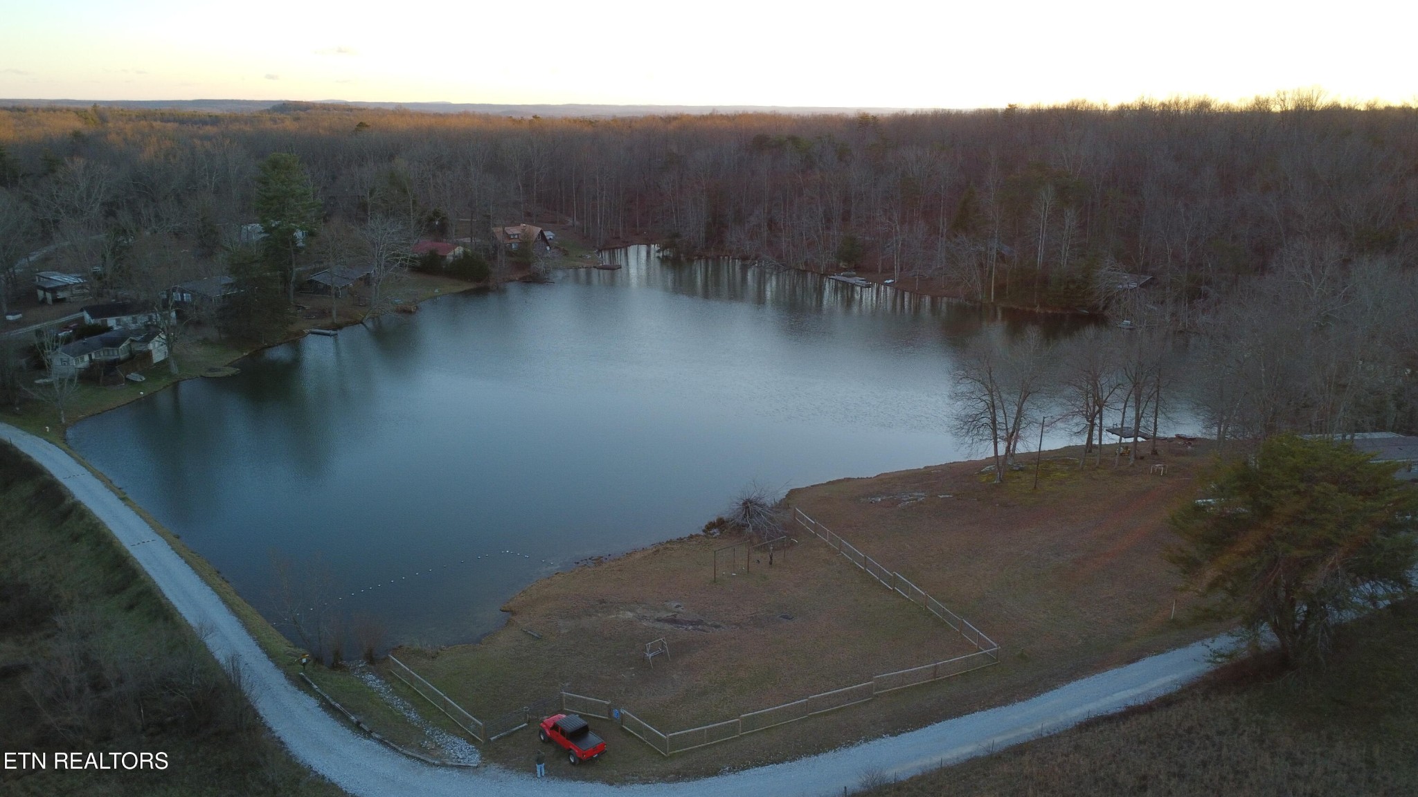 5 Diane Circle Property Photo 1