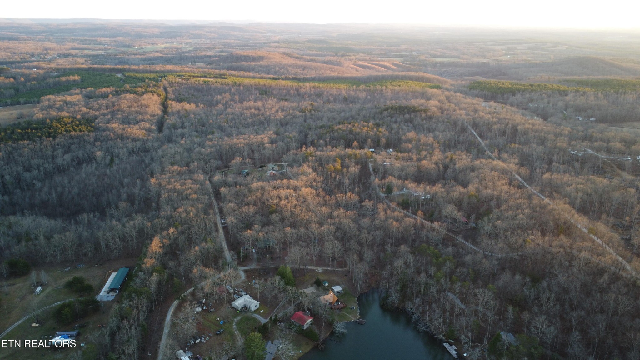 81 Diane Circle Property Photo 1