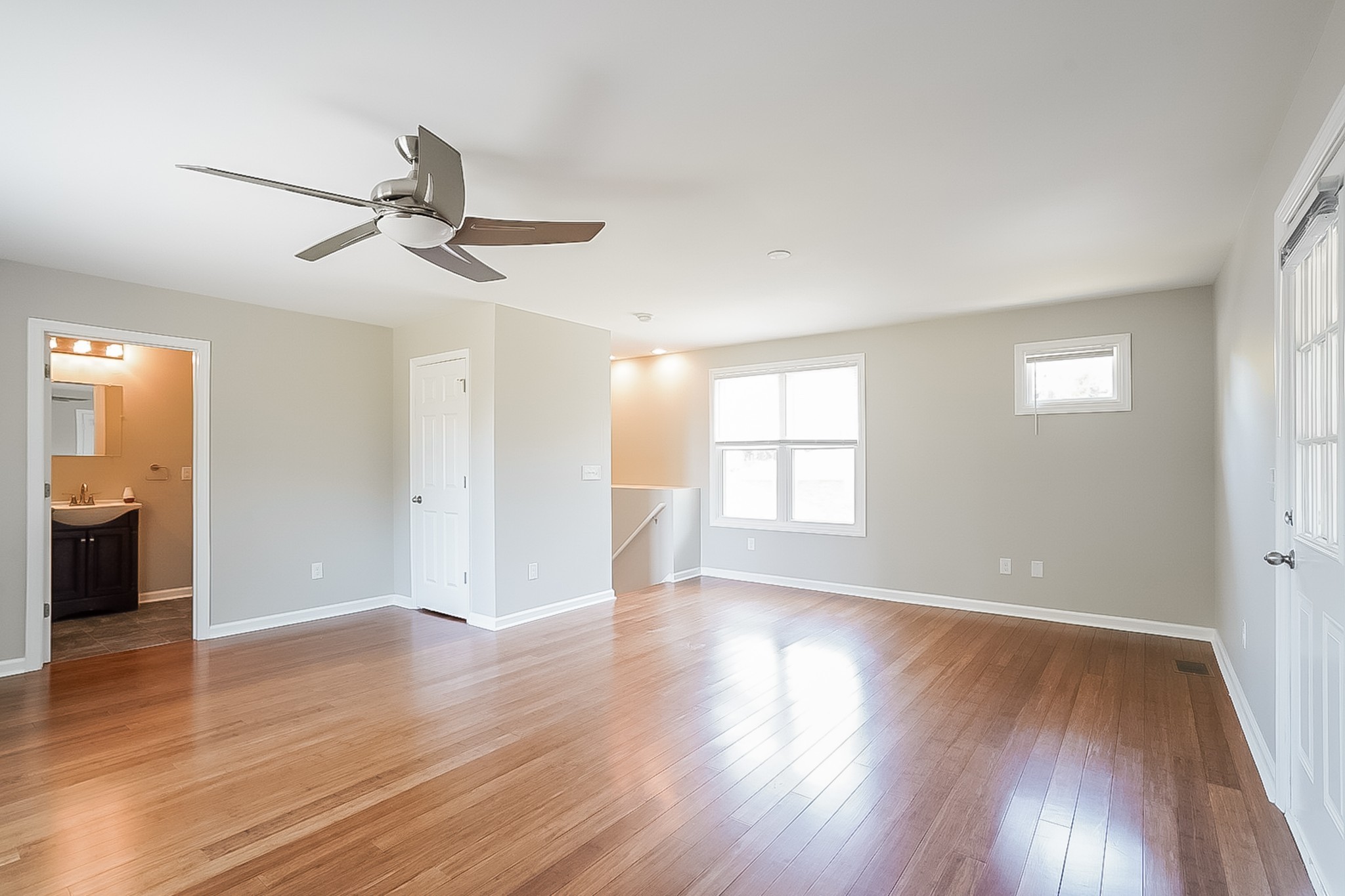 6416 Premier Dr Property Photo 8
